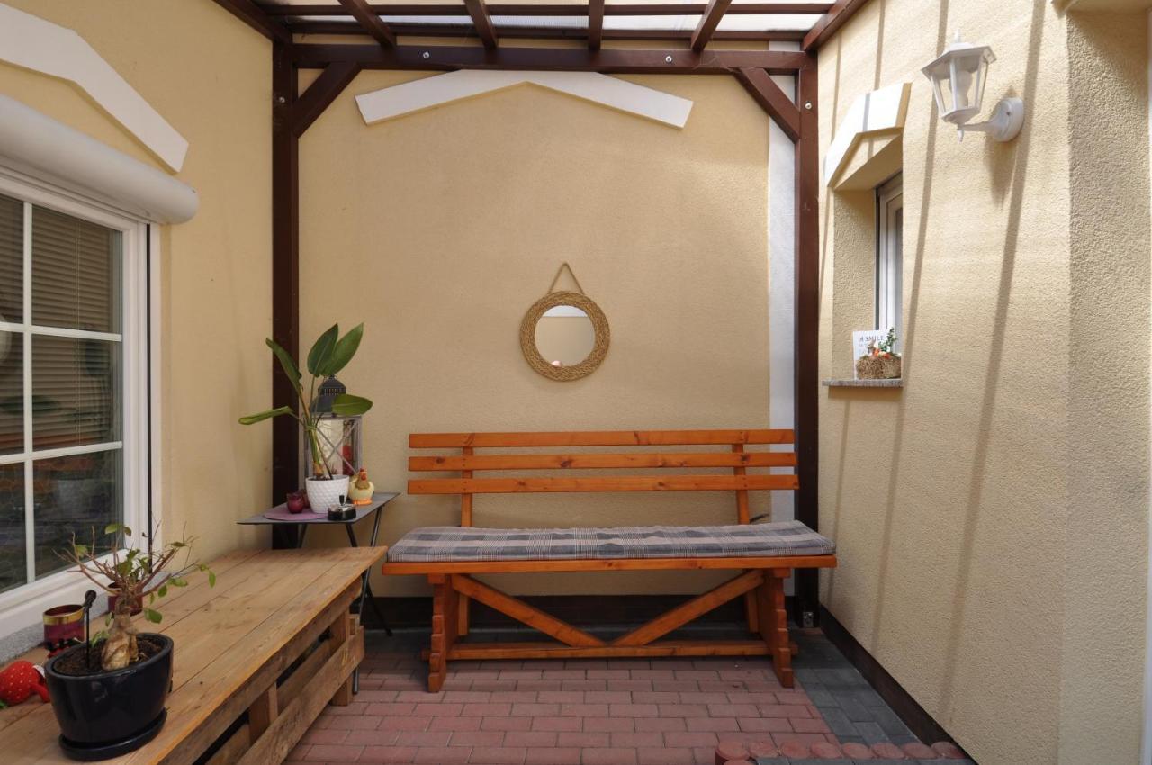 Ferienwohnung Storchennest 헬름스테트 외부 사진