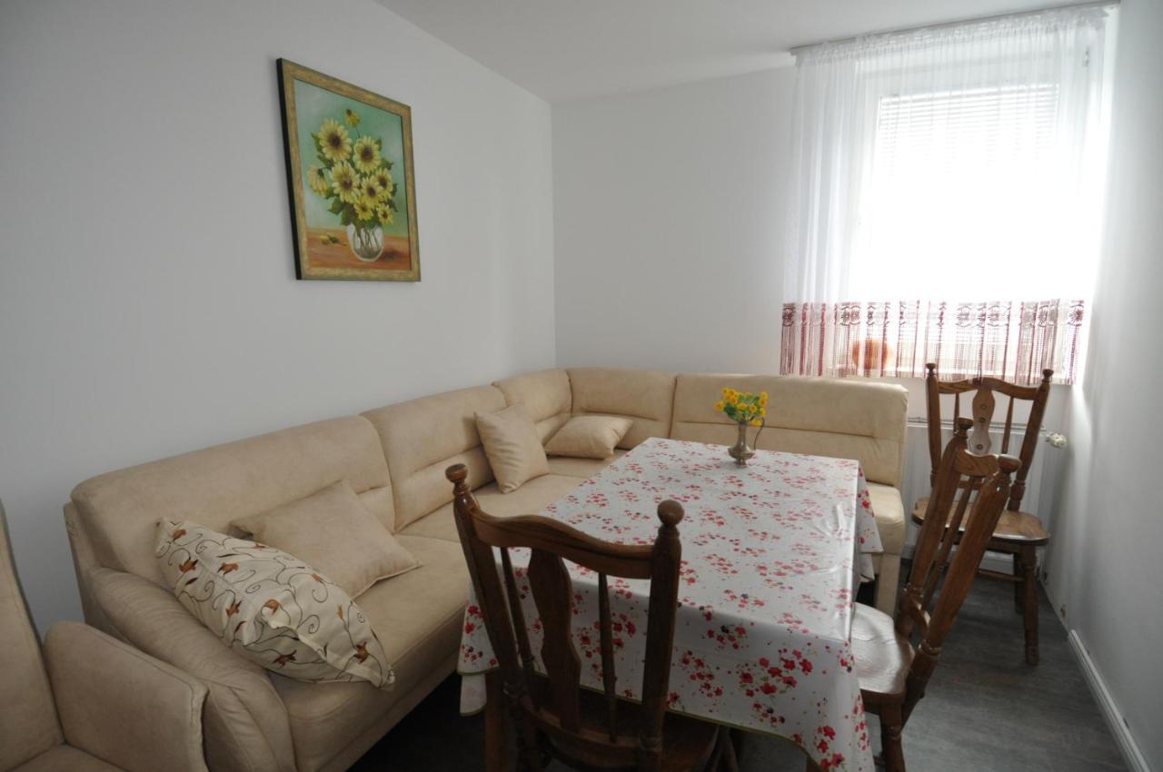 Ferienwohnung Storchennest 헬름스테트 외부 사진