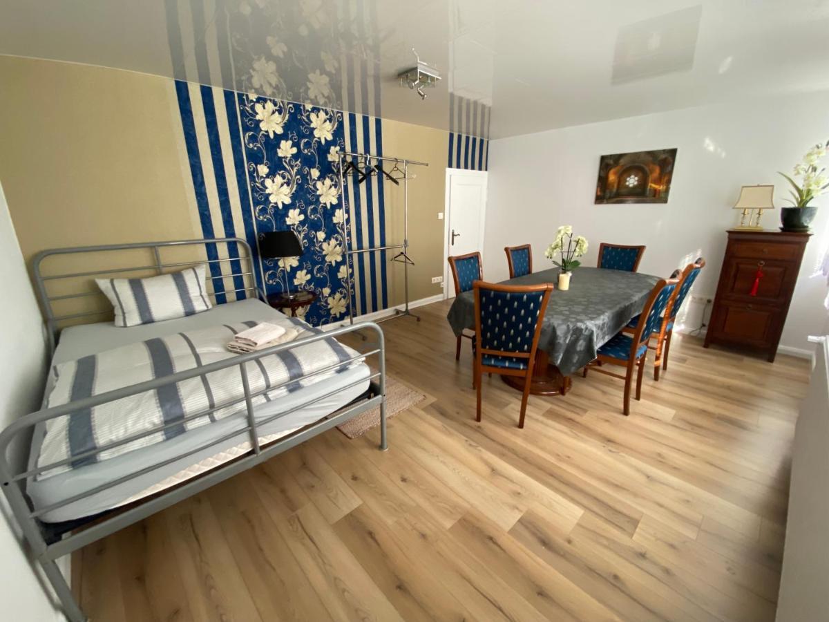 Ferienwohnung Storchennest 헬름스테트 외부 사진