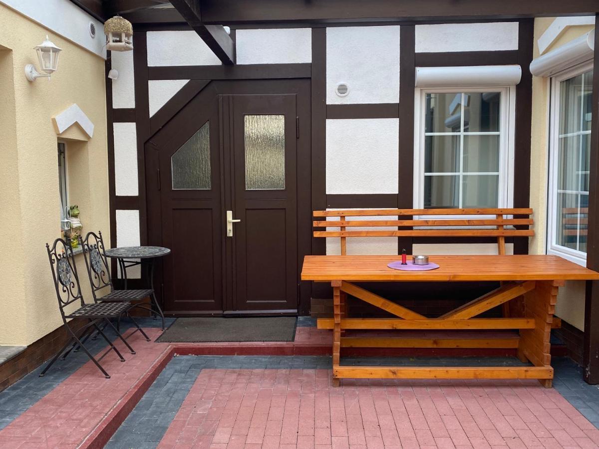Ferienwohnung Storchennest 헬름스테트 외부 사진